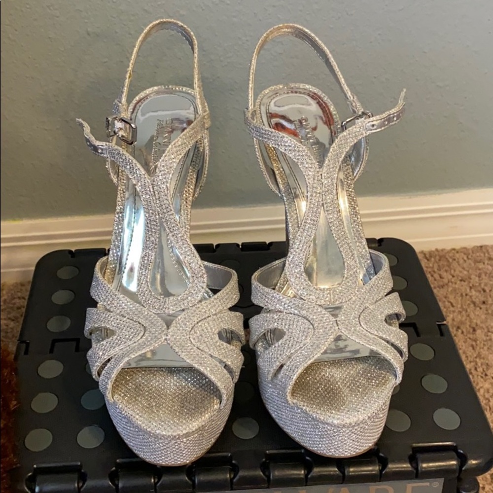 Gianni Bini Heels
